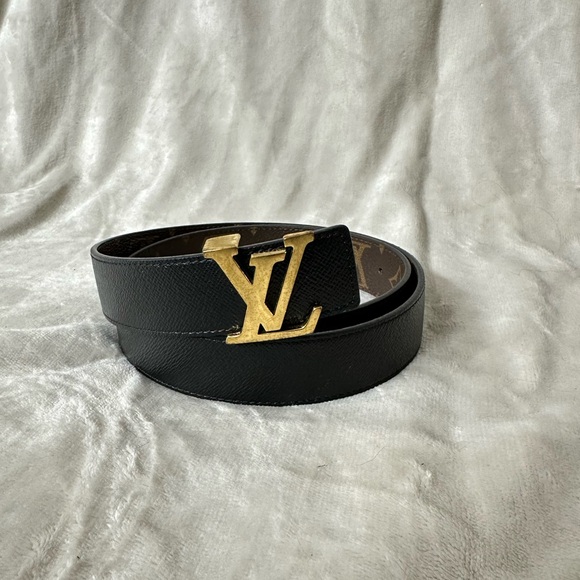 Louis Vuitton Black & Brown reversible Belt - Picture 1 of 11